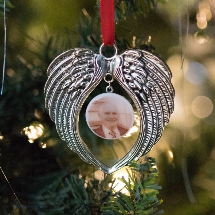 Christmas ornament for a deceased loved one